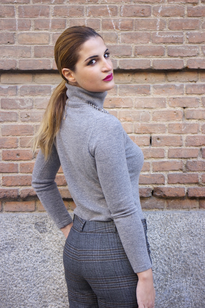 Marc Maddox watch Zara pants Carolina Herrera sweater Fendi bag amaras la moda Paula Fraile6